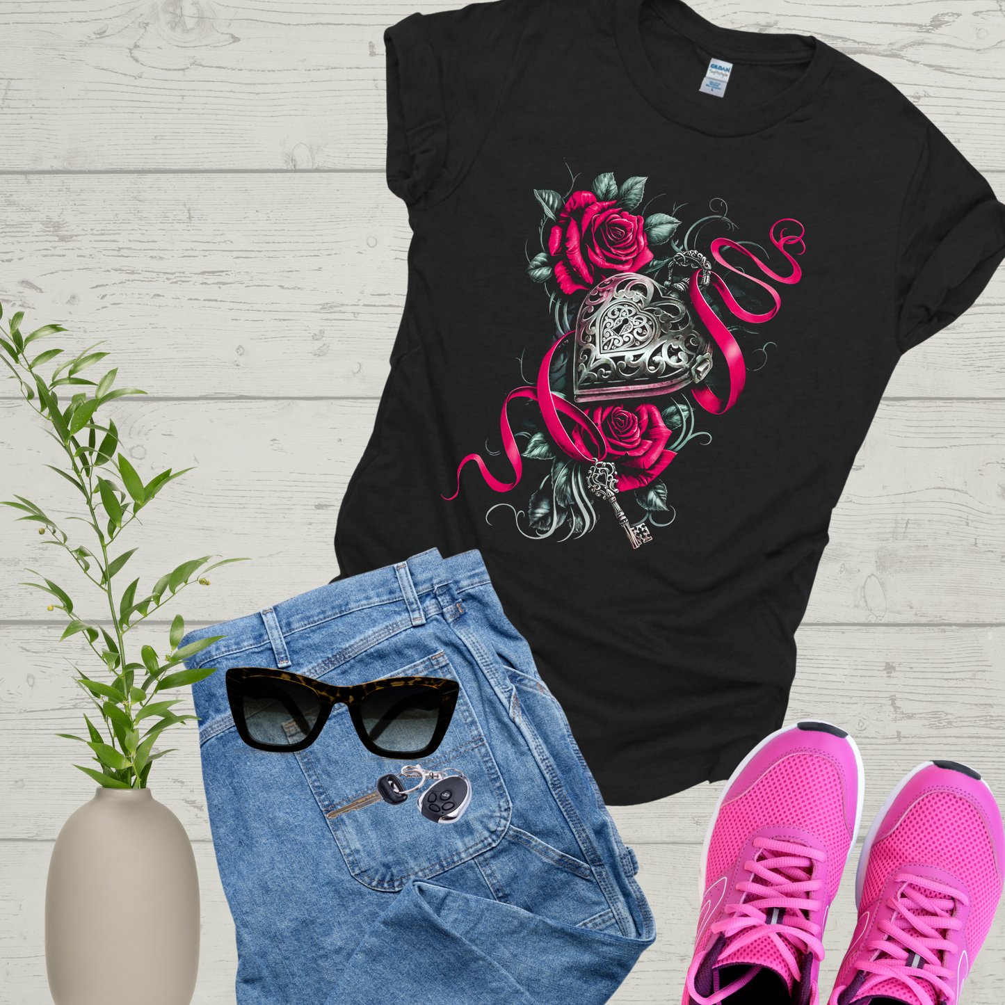 Lock and Key, Locket with Red Roses Gift Tshirt, Lock and Key with Flowers